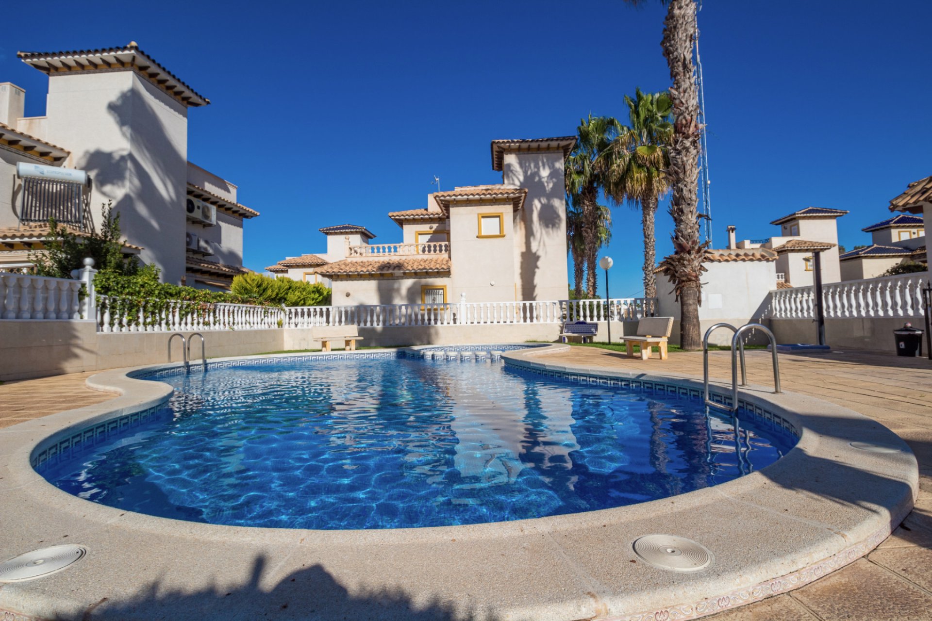 Revente - Quad House -
La Zenia - Villas San Jose