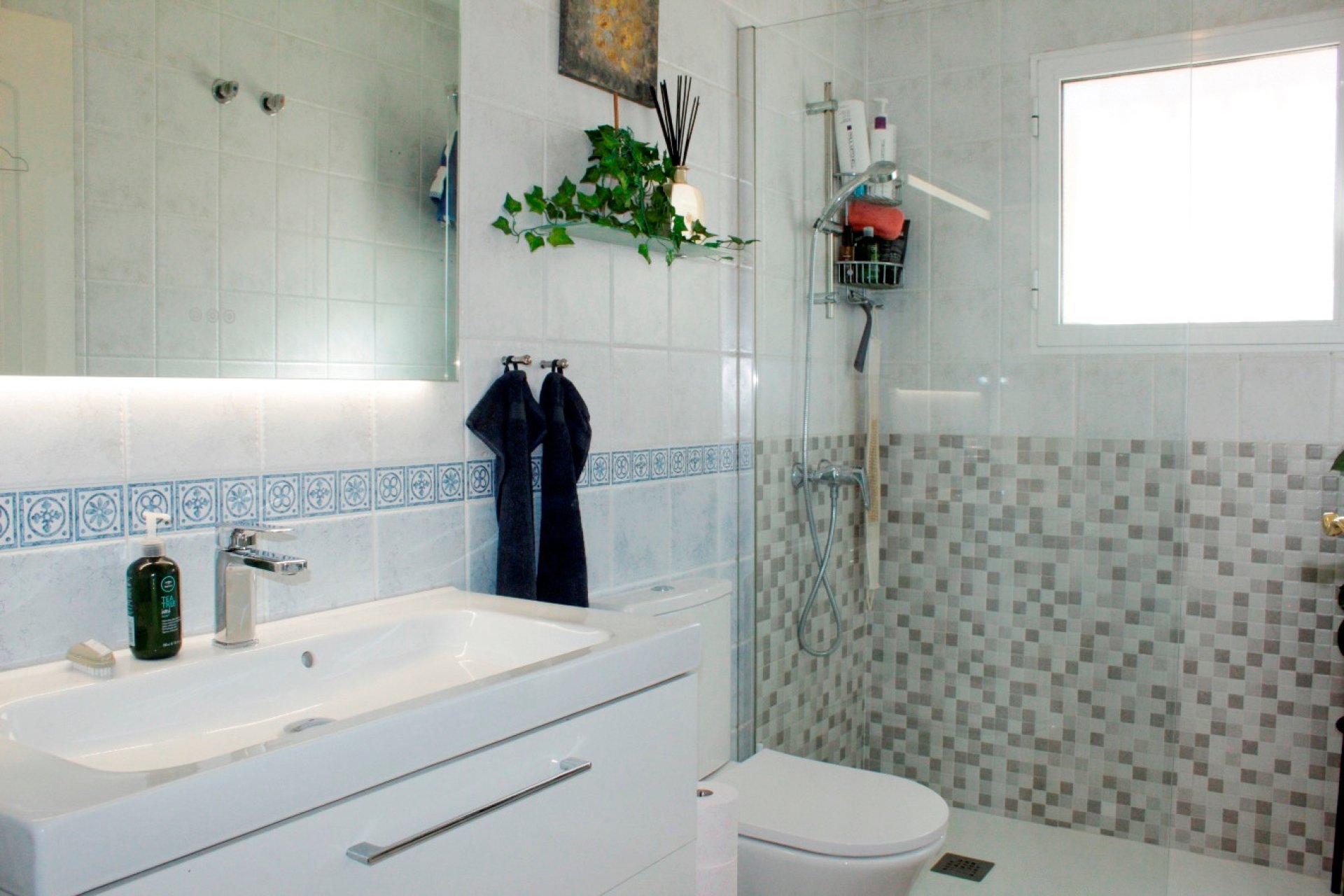 Revente - Quad House -
Villamartín - PAU 8