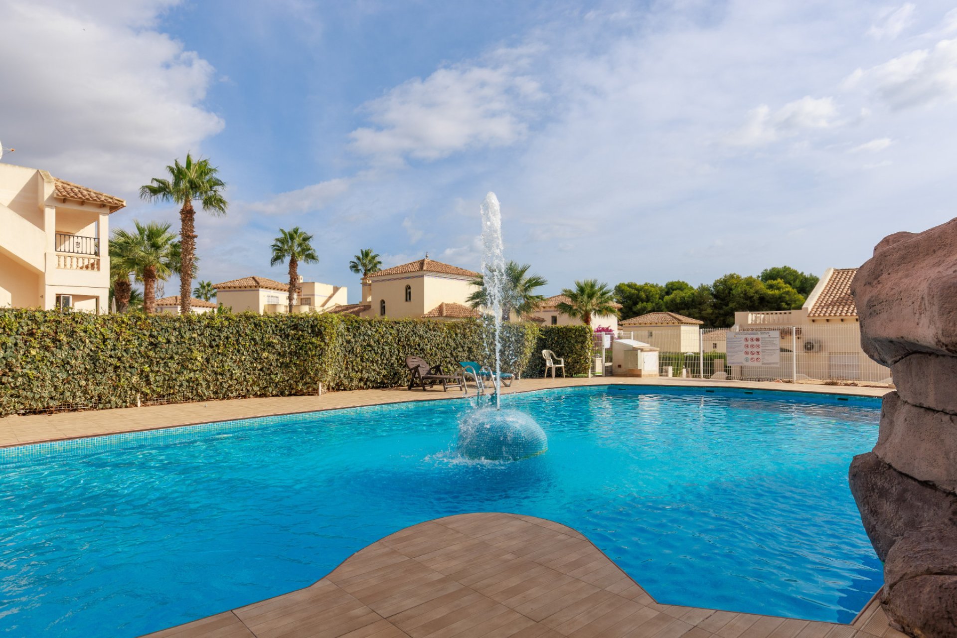 Revente - Semi - Detached Villa -
Las Ramblas