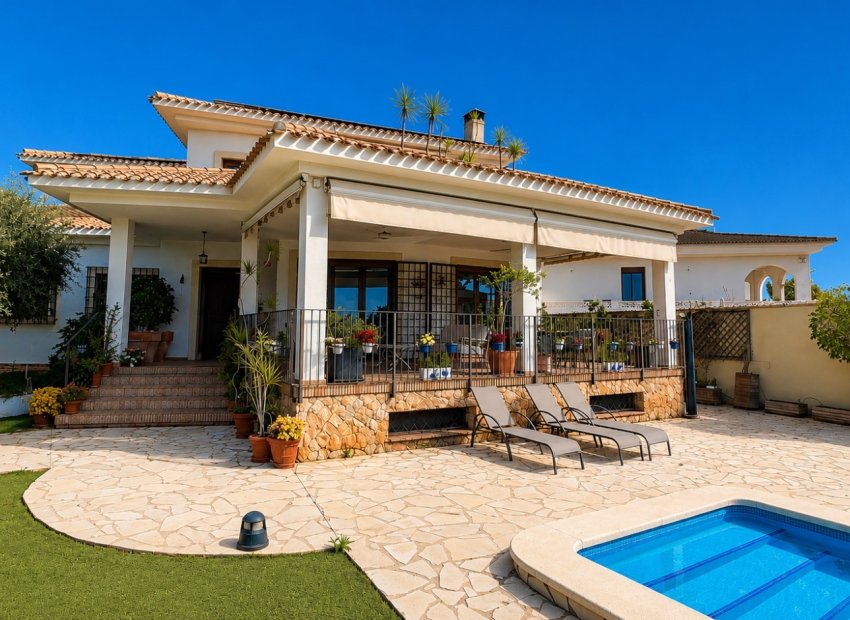 Revente - Villa -
Campoamor - Dehesa de Campoamor