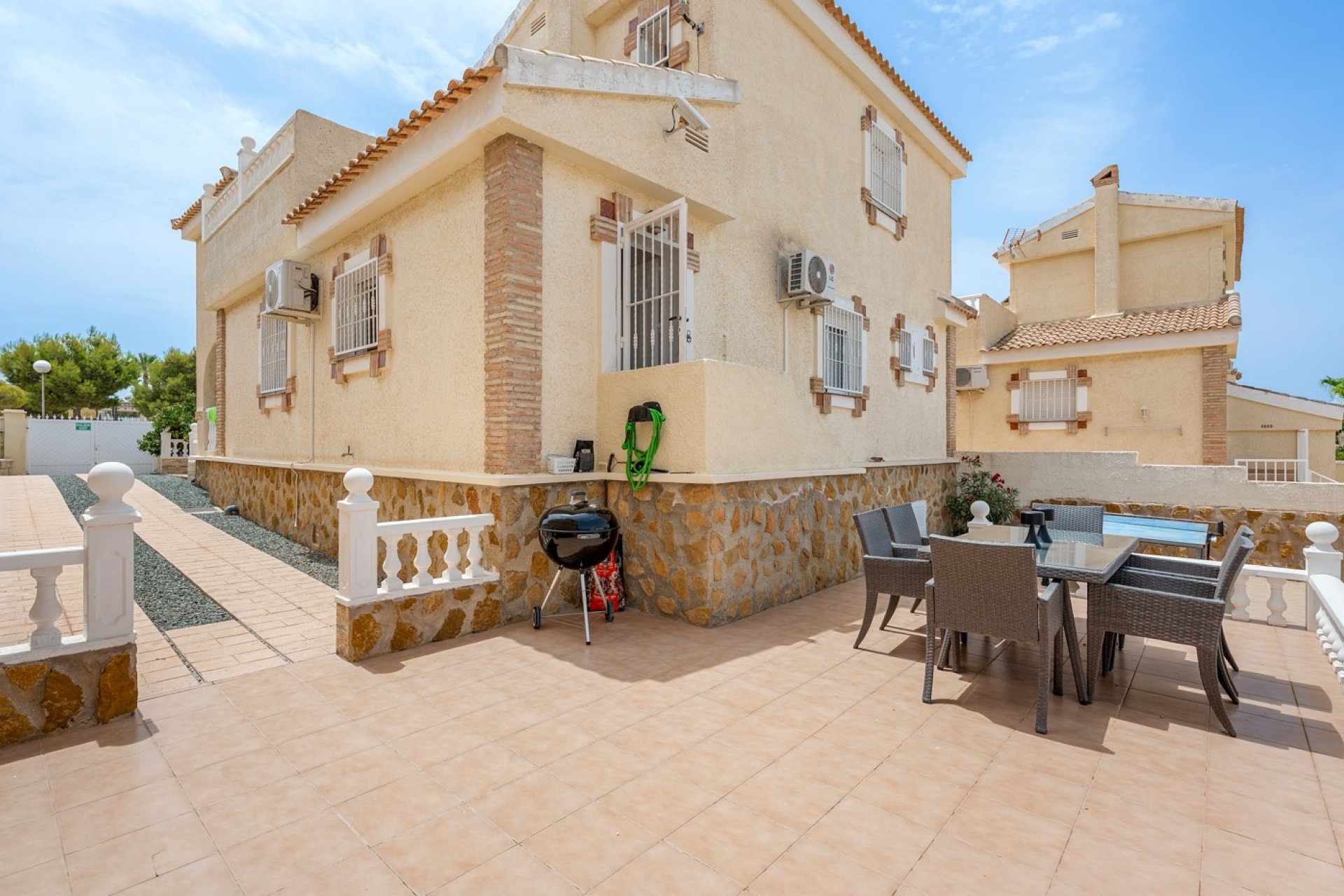 Revente - Villa -
Gran Alacant - Costa Blanca