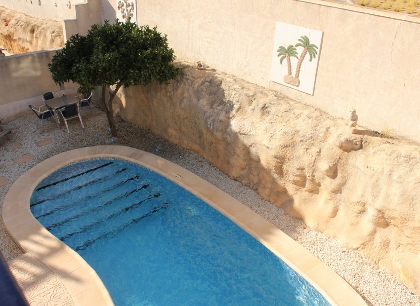 Revente - Villa -
La Zenia - Costa Blanca