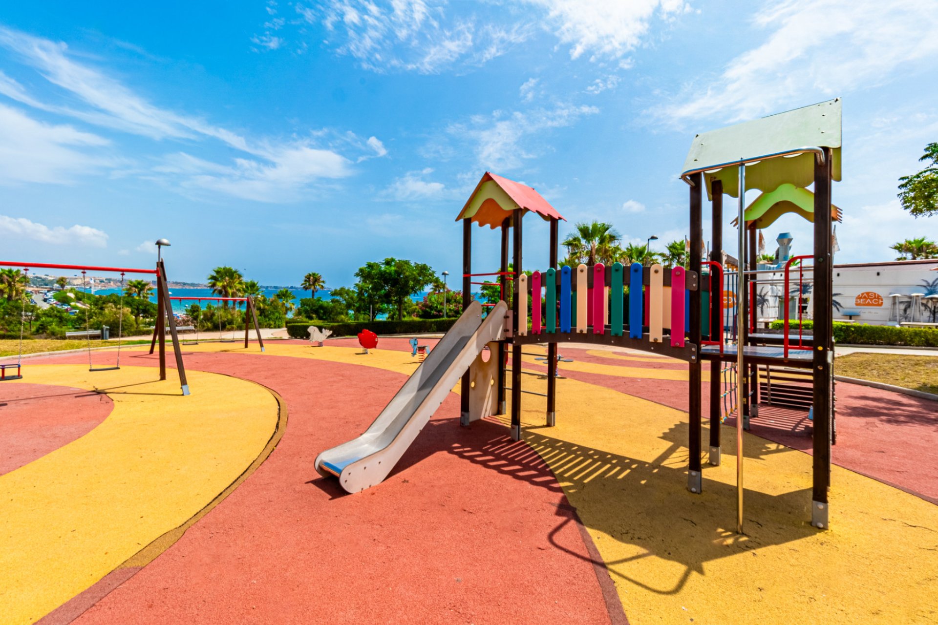 Revente - Villa -
Mil Palmeras - Riomar