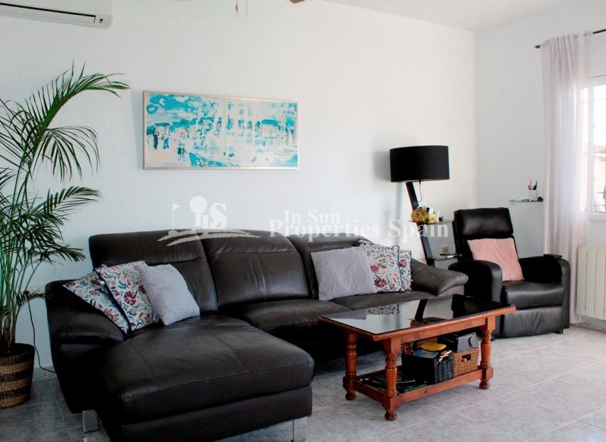 Revente - Villa -
Orihuela Costa - Blue Lagoon