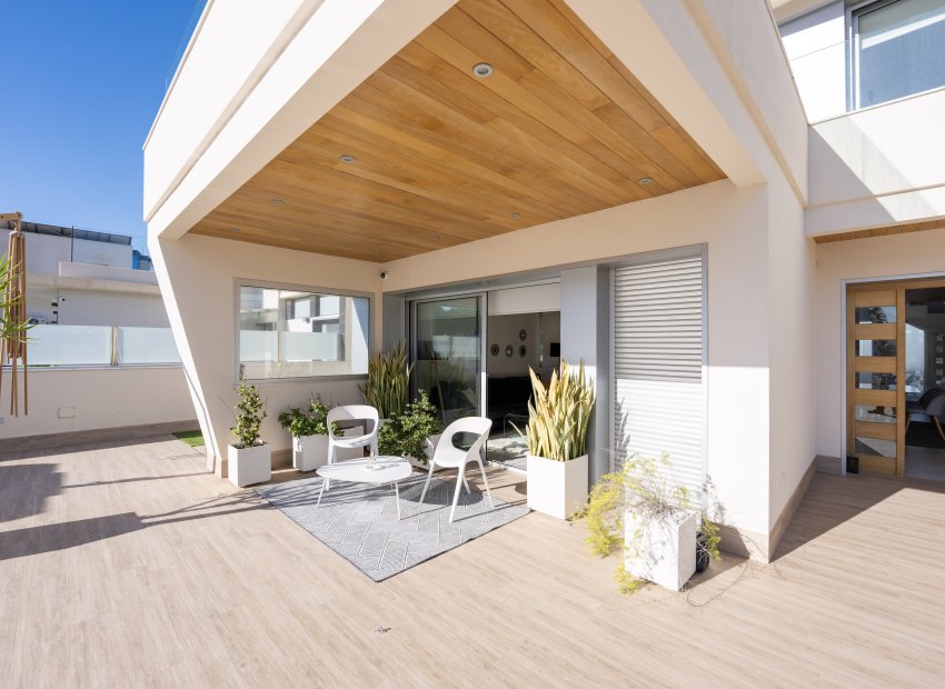 Revente - Villa -
Orihuela Costa - Cabo Roig