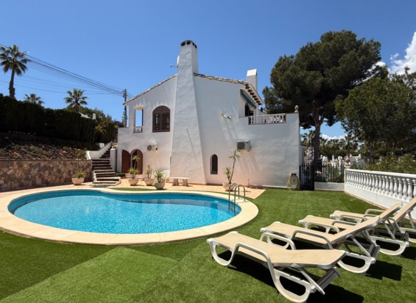 Revente - Villa -
Orihuela Costa - Costa Blanca Sur
