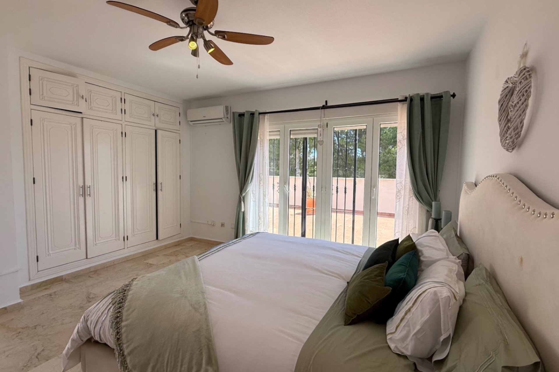 Revente - Villa -
Orihuela Costa - Costa Blanca Sur