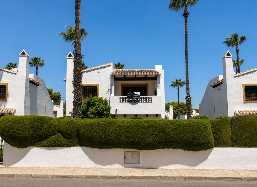 Revente - Villa -
Orihuela Costa - Los Dolses