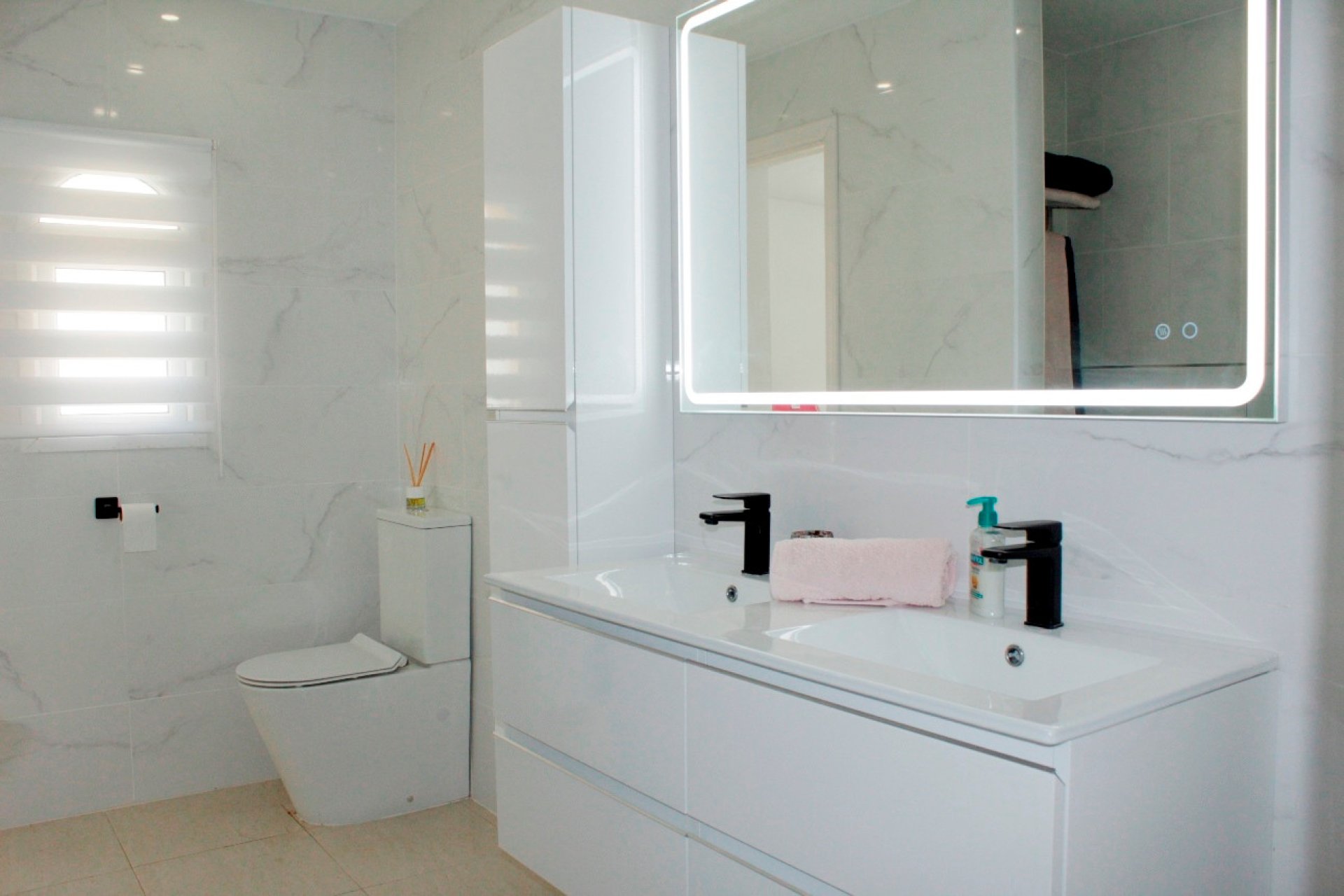 Revente - Villa -
Orihuela Costa - Villamartin Fortuna