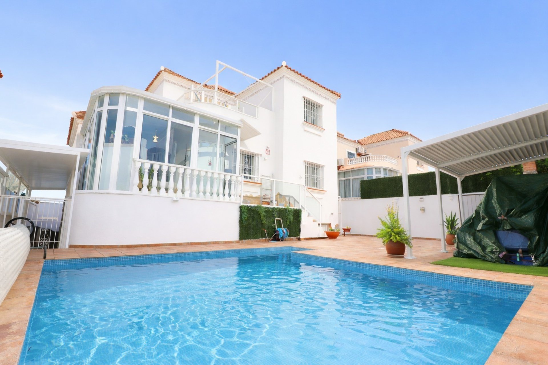 Revente - Villa -
Orihuela Costa - Villamartin