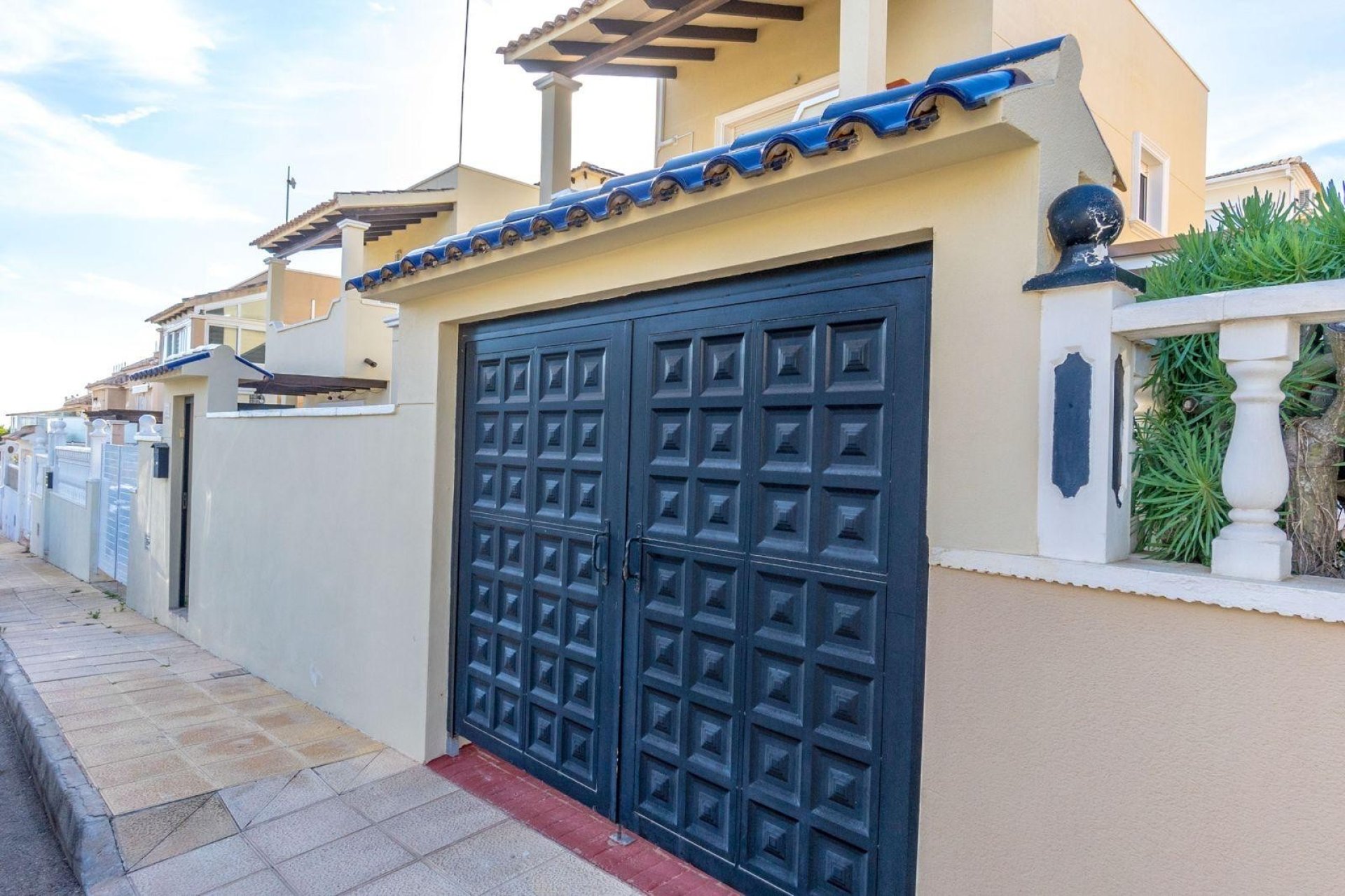 Revente - Villa -
Orihuela Costa - Villamartin