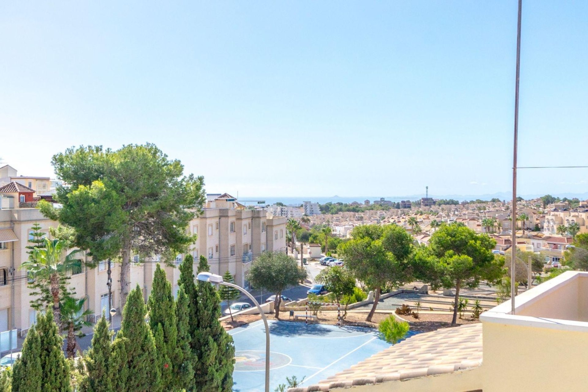 Revente - Villa -
Orihuela Costa - Villamartin