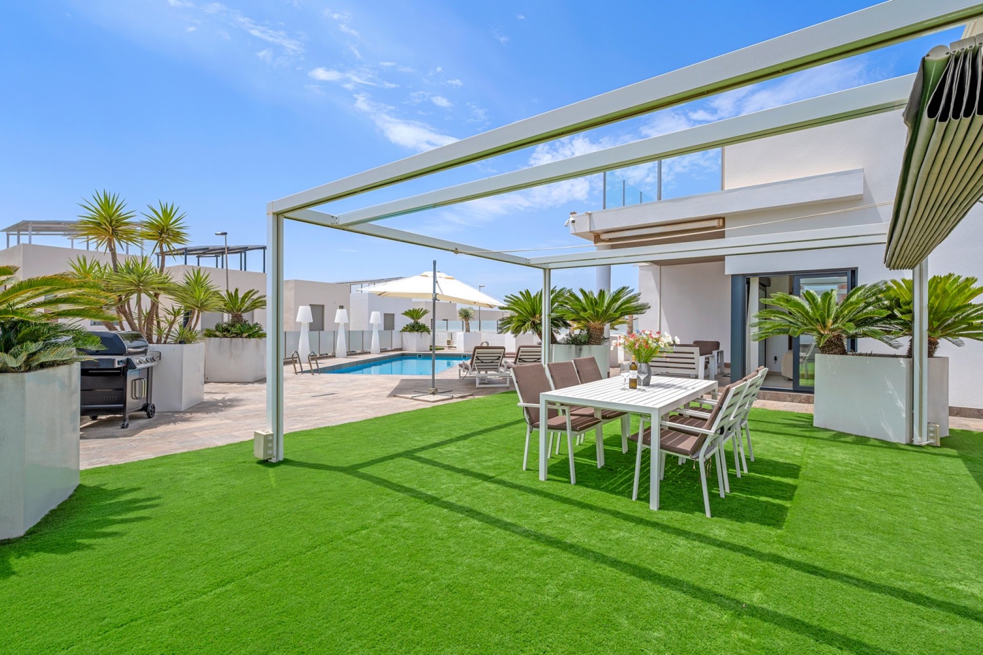 Revente - Villa -
Orihuela Costa - Villamartin