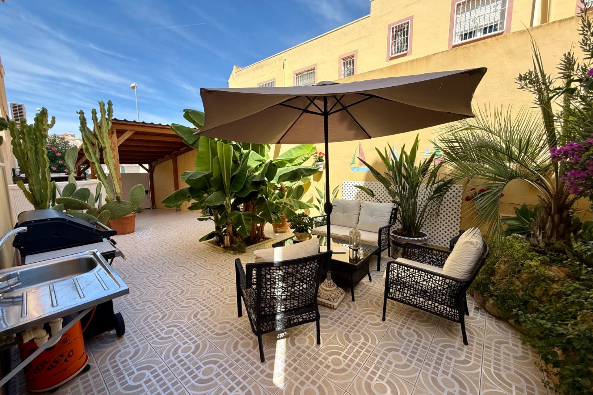 Revente - Villa -
Orihuela Costa - Villamartin