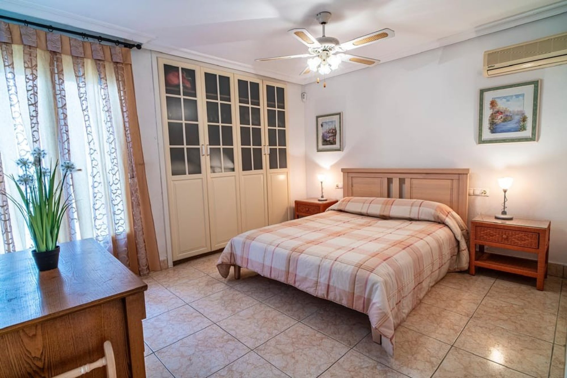 Revente - Villa -
Orihuela Costa - Villamartin