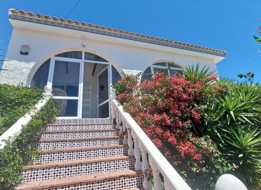 Revente - Villa -
Orihuela Costa - Villamartin
