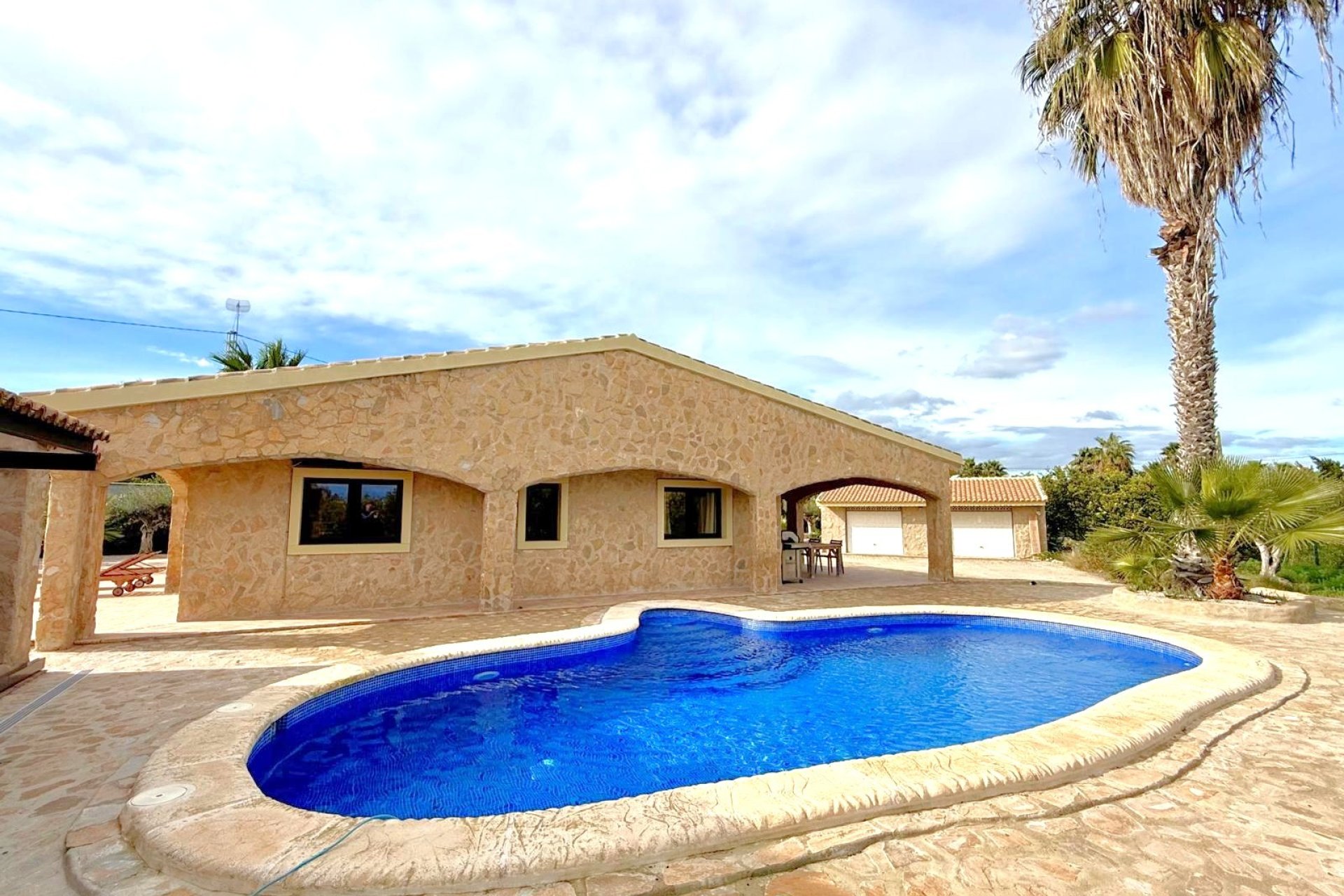 Revente - Villa -
San Miguel de Salinas