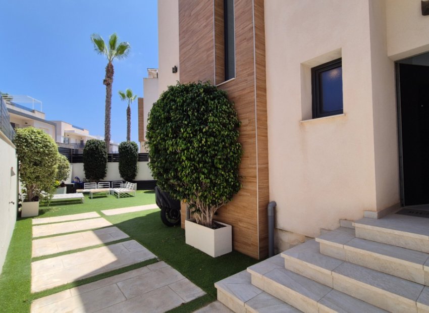 Revente - Villa -
Torrevieja - Costa Blanca Sur