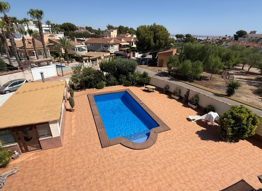 Revente - Villa -
Torrevieja - Costa Blanca Sur