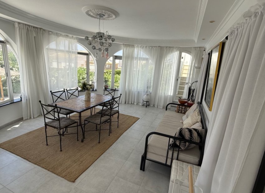 Revente - Villa -
Torrevieja - Costa Blanca Sur