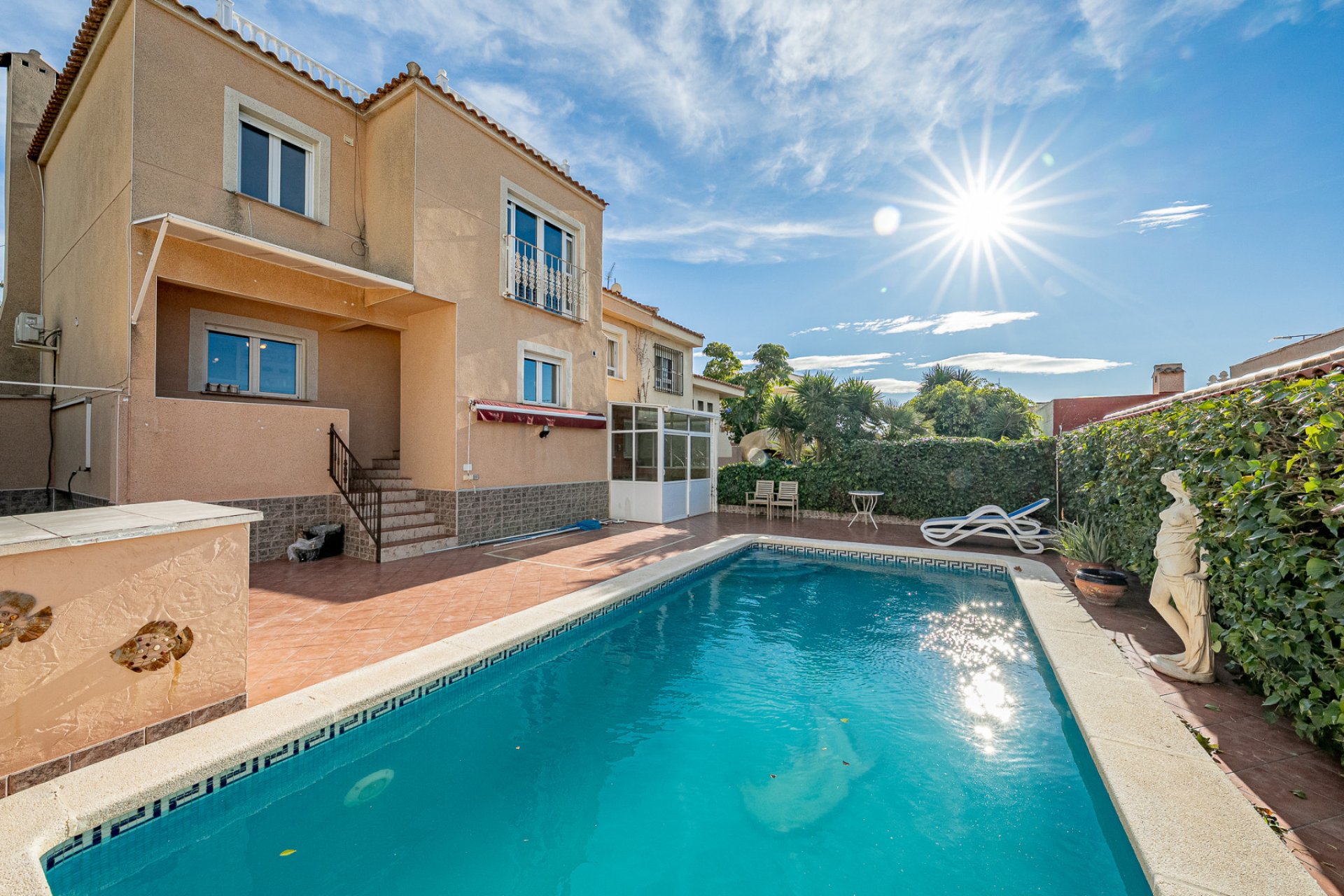 Revente - Villa -
Torrevieja - El Chaparral