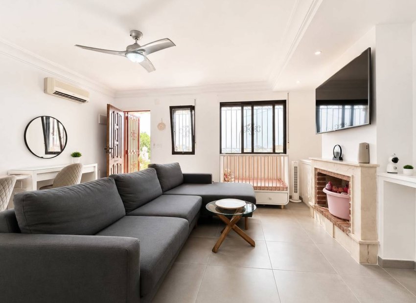 Revente - Villa -
Villamartín - Blue Lagoon