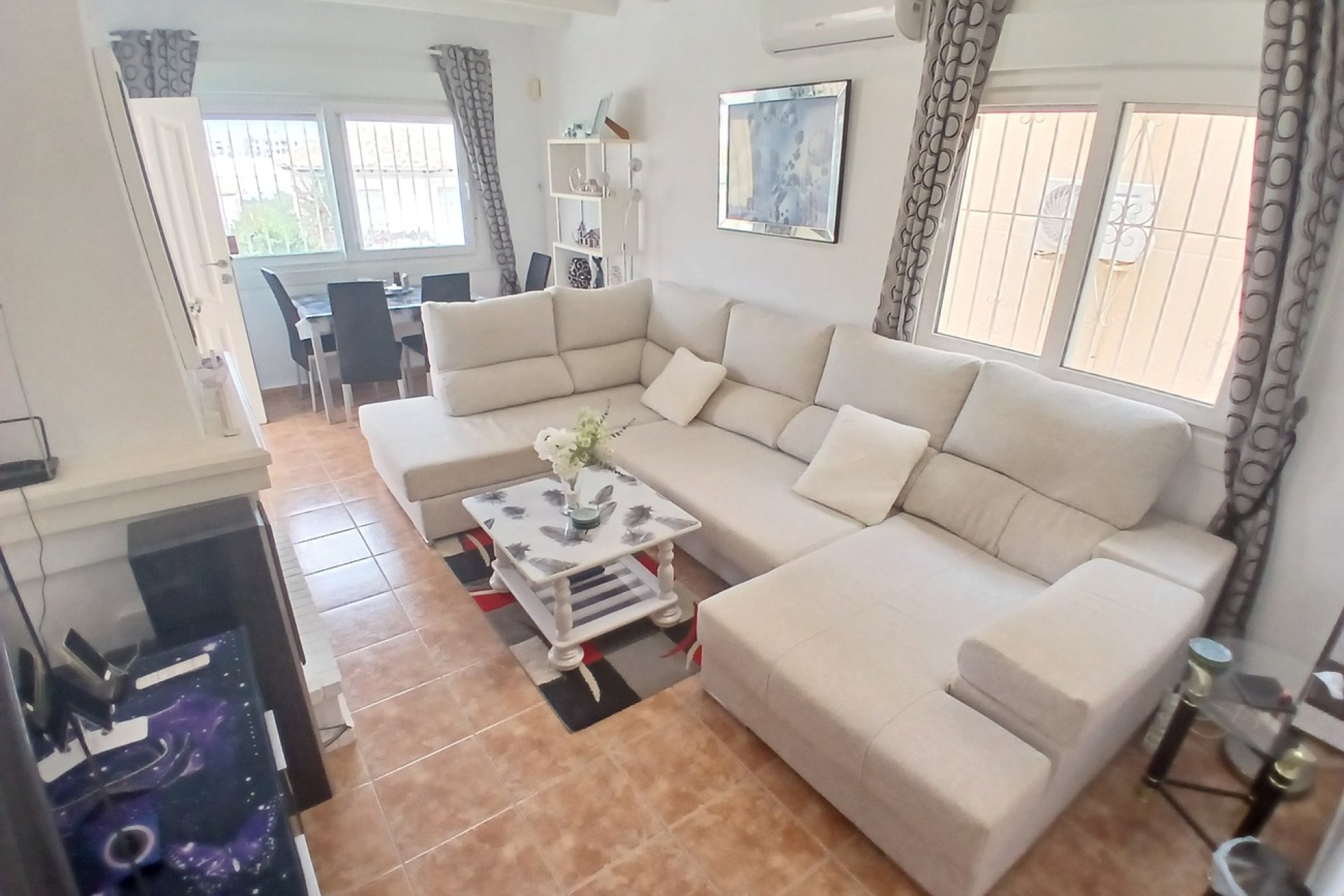Revente - Villa -
Villamartín - Costa Blanca