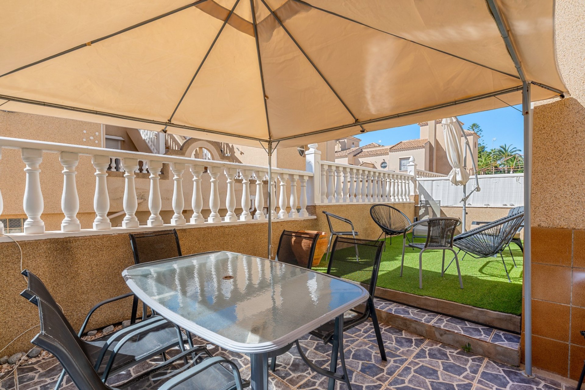 Revente - Villa -
Villamartin - Costa Blanca