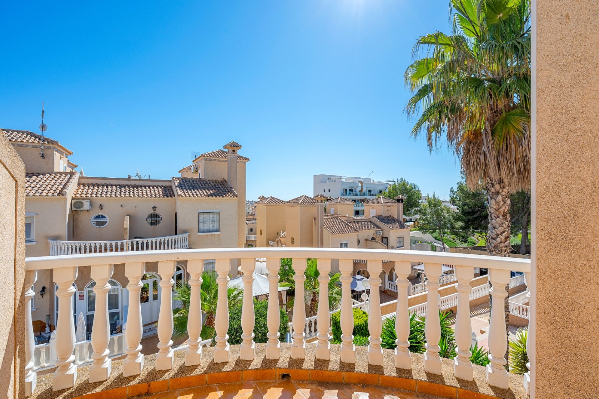 Revente - Villa -
Villamartin - Costa Blanca