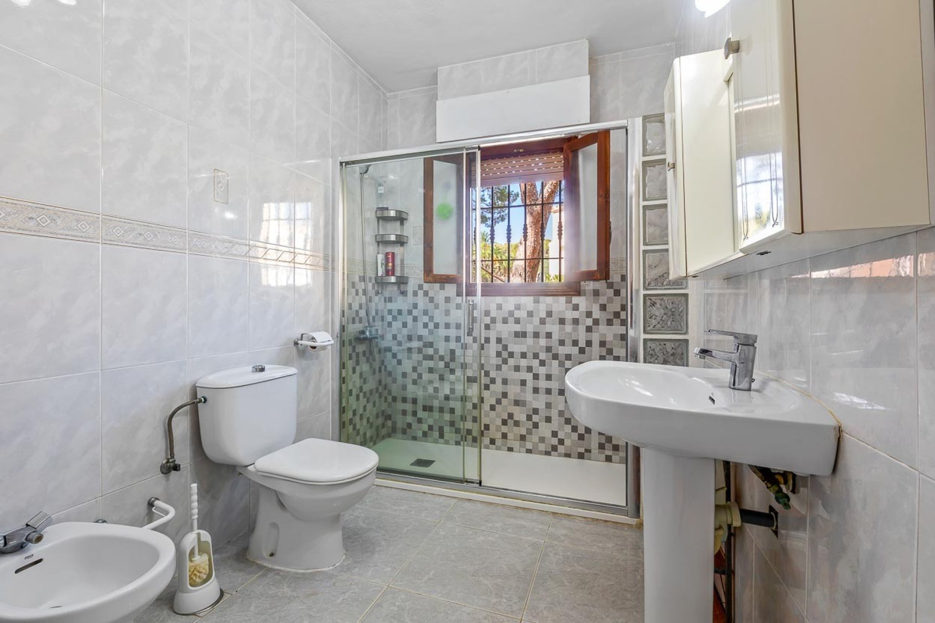 Revente - Villa -
Villamartín - Las Filipinas