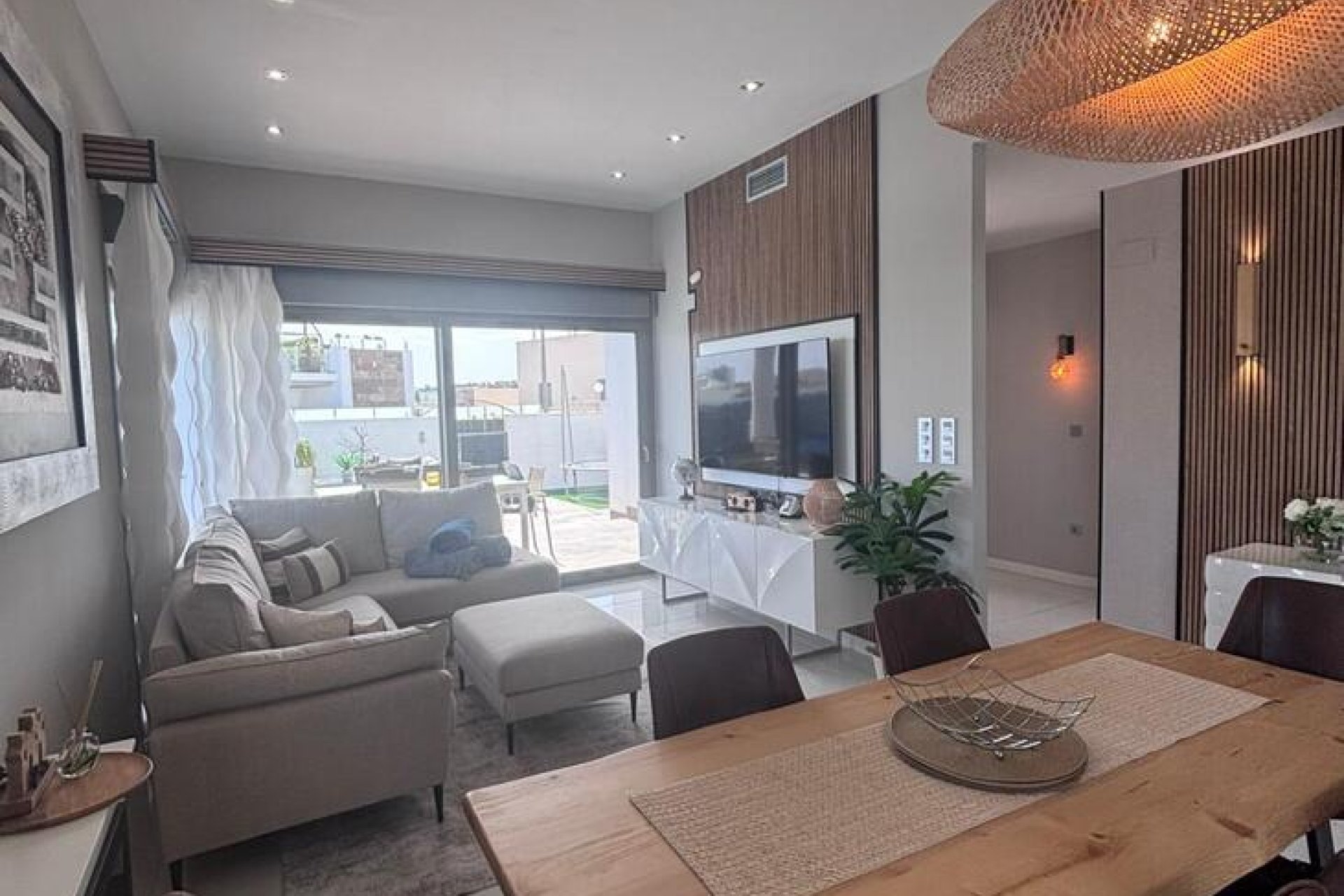 Revente - Villa -
Villamartín - PAU 8