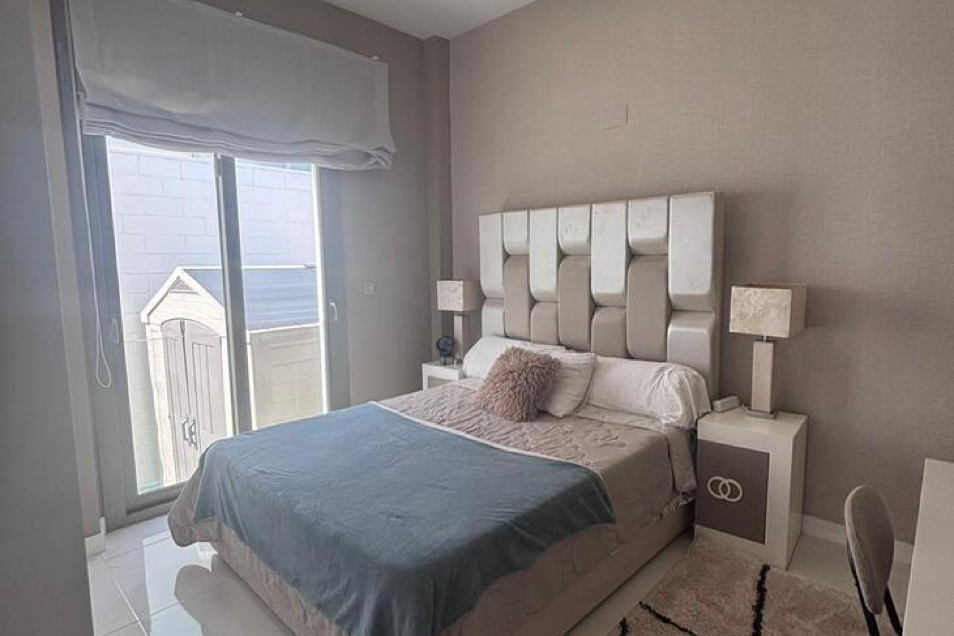 Revente - Villa -
Villamartín - PAU 8