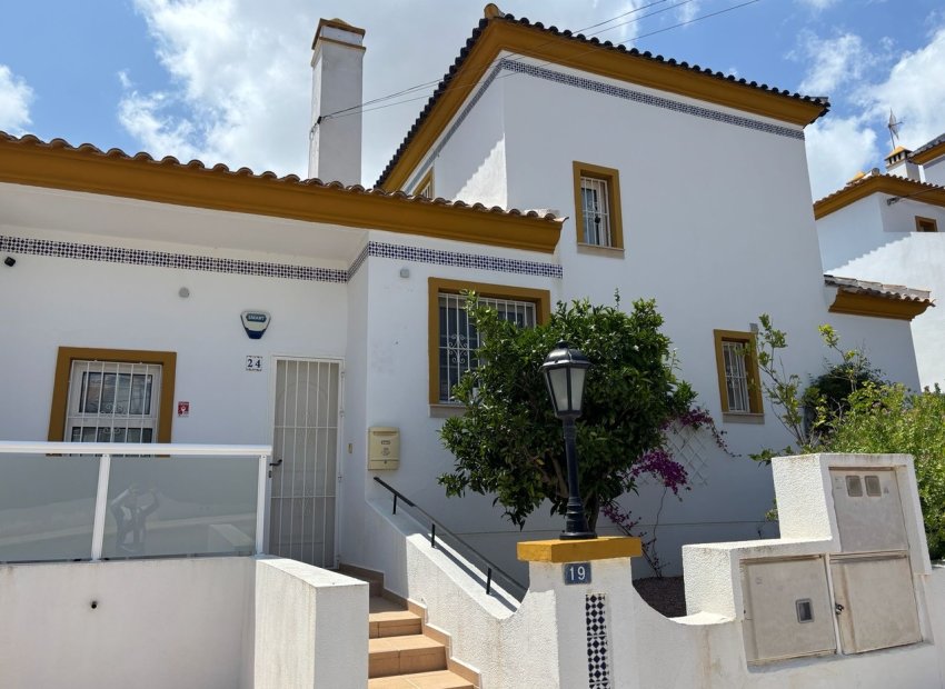 Revente - Villa -
Villamartín - Villamartin, Orihuela Costa
