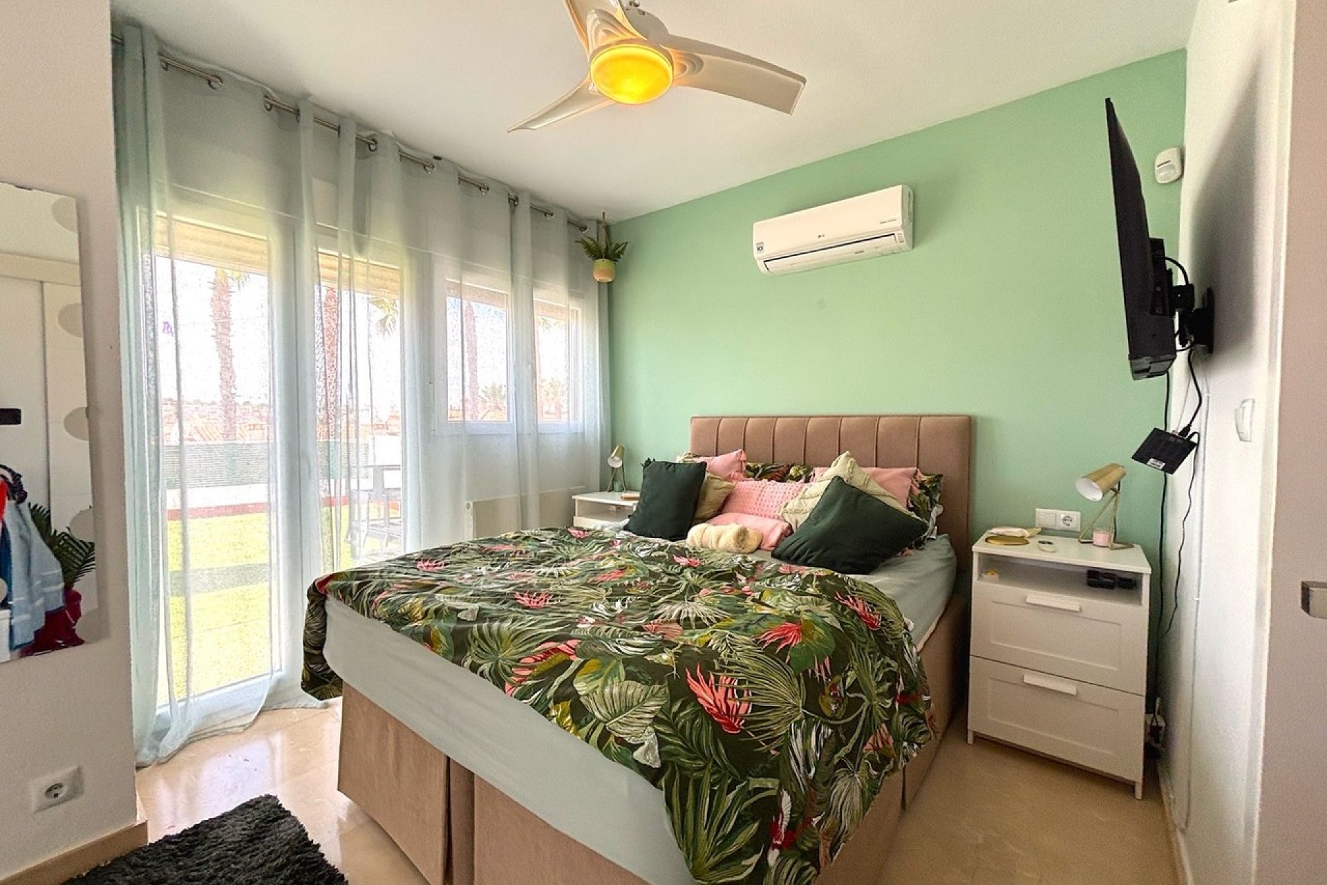 Revente - Villa -
Villamartín - Villamartin, Orihuela Costa