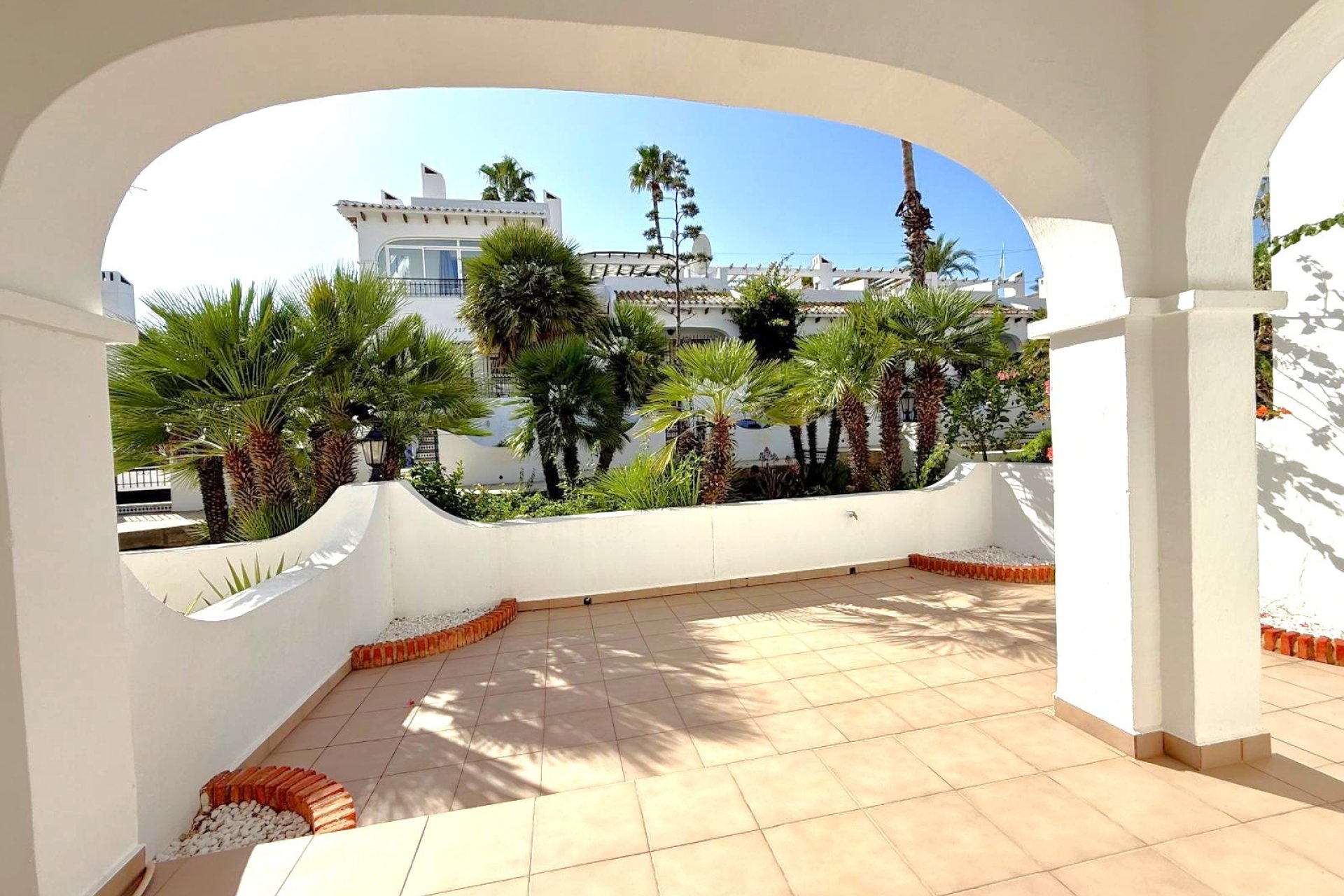 Revente - Villa -
Villamartín - Villamartin