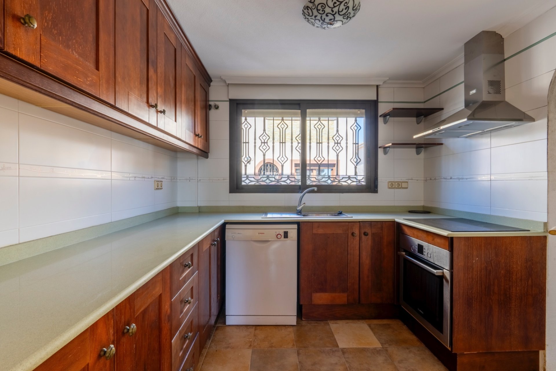 Revente - Villa -
Villamartín - Villamartin