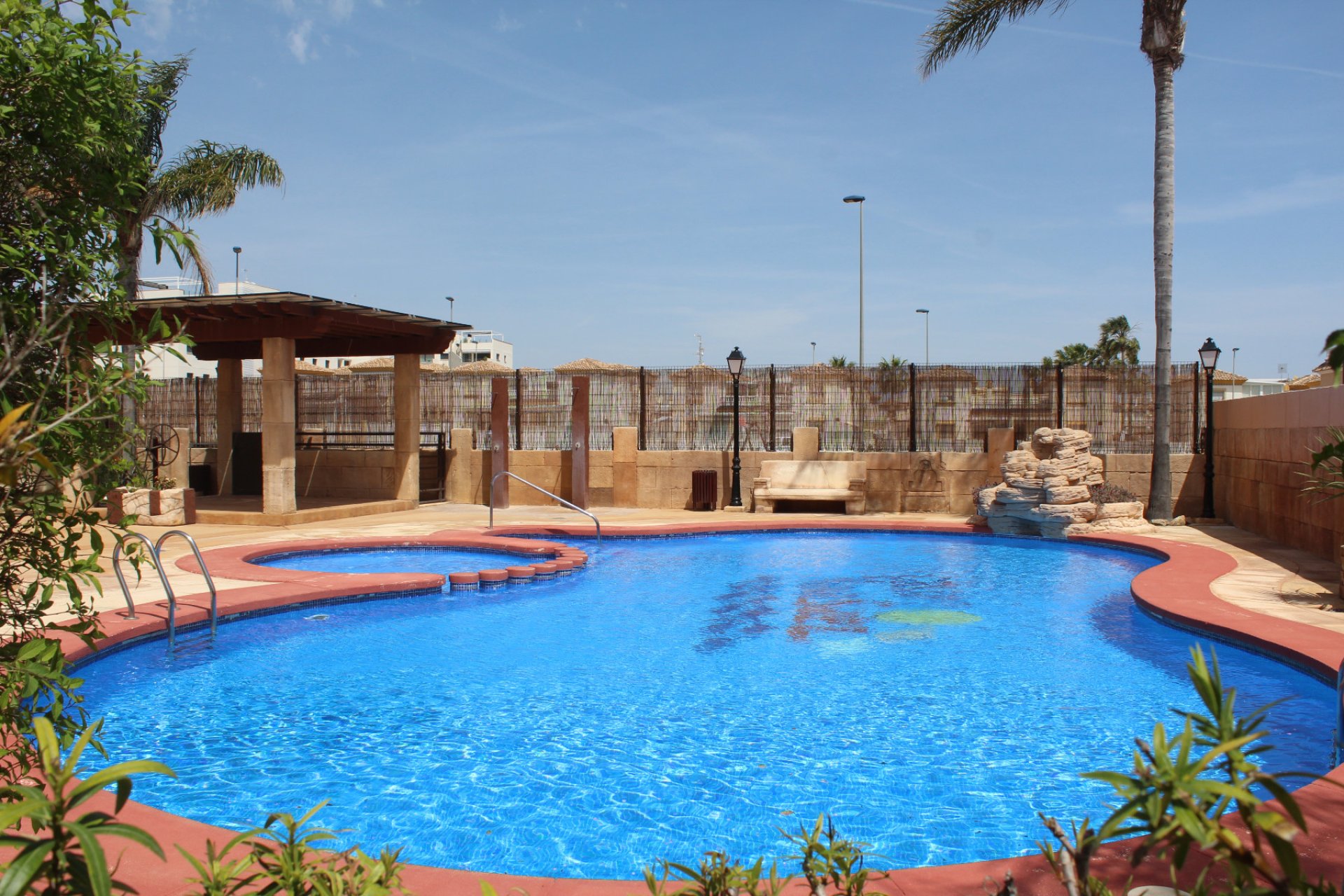 Revente - Villa -
Villamartín - Villamartin