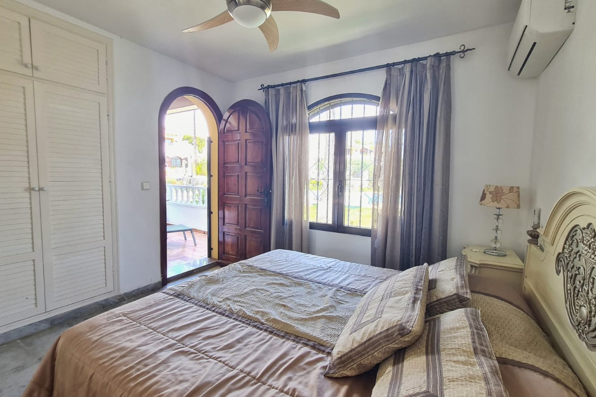Revente - Villa -
Villamartín - Villamartin