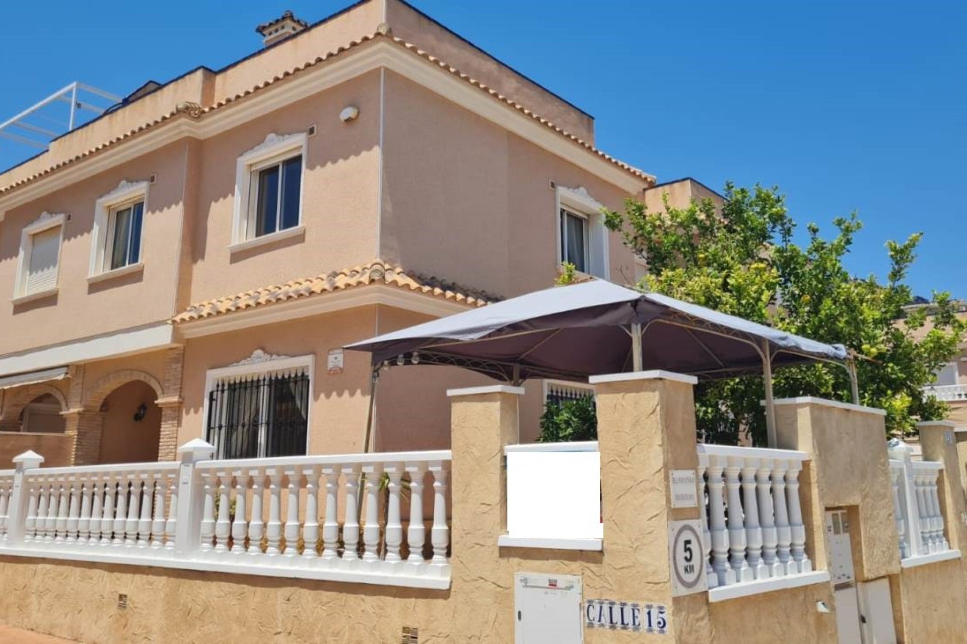 Revente - Villa -
Villamartín - Villamartin
