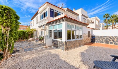 Semi - Detached Villa - Revente - Alicante -
                La Florida