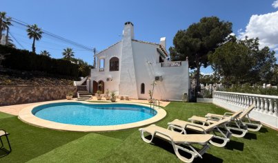 Villa - Återförsäljning - Orihuela Costa - Costa Blanca Sur