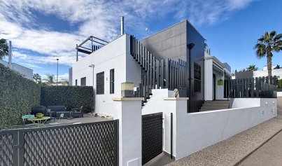 Villa - Återförsäljning - Orihuela Costa -
                Villamartín