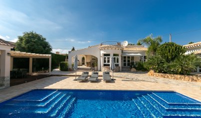 Villa - Herverkoop - Campoamor -
                Lomas de Don Juan