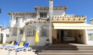 Villa - Herverkoop -
                Orihuela Costa - 13278