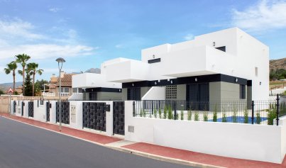 Villa - New Build - Busot, zona Bonalba Golf (Alicante) -
                Spain