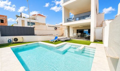 Villa - Resale - Ciudad Quesada -
                Rojales