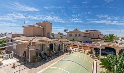 Villa - Resale - La Zenia -
                La Zenia