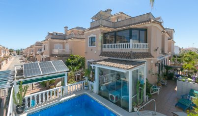 Villa - Resale - La Zenia -
                La Zenia