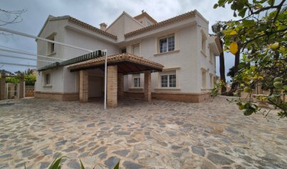 Villa - Resale - Orihuela Costa -
                Costa Blanca Sur