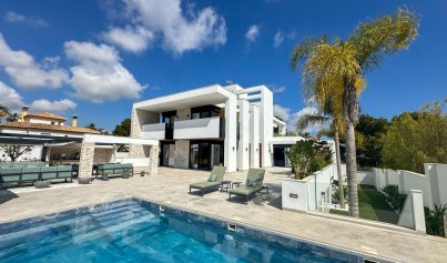 Villa - Resale - Orihuela Costa -
                Villamartin